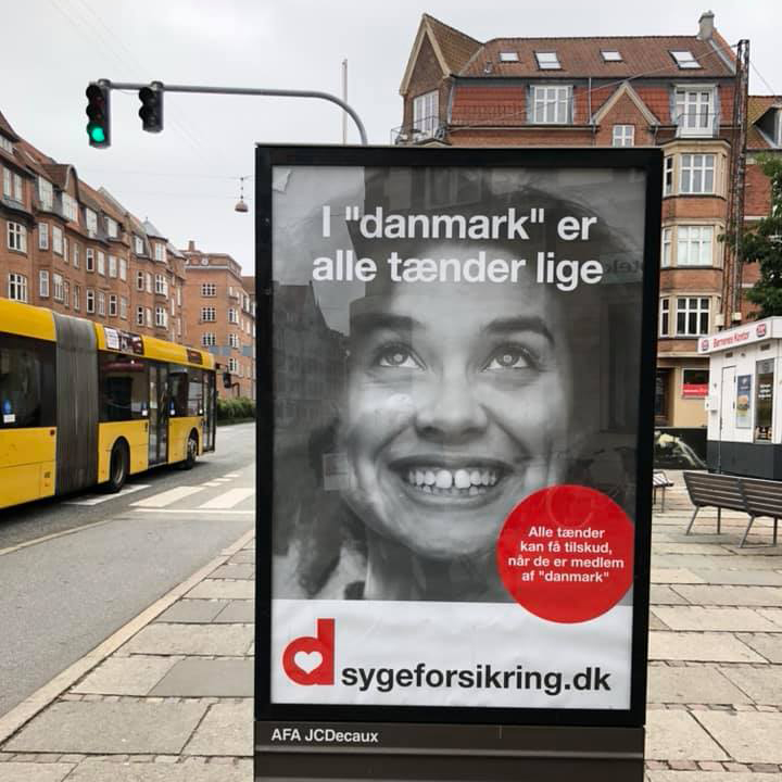 I Danmark er alle tænder lige