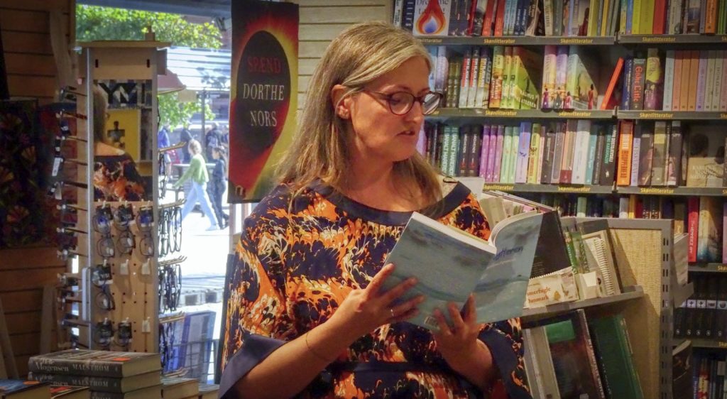 Mette Bærbach Bas læser fra Tilflytteren