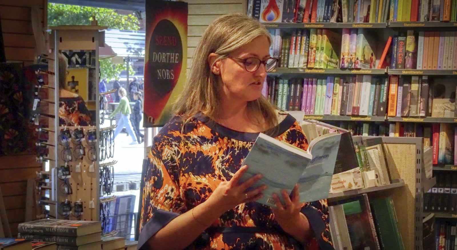 Mette Bærbach Bas læser fra Tilflytteren